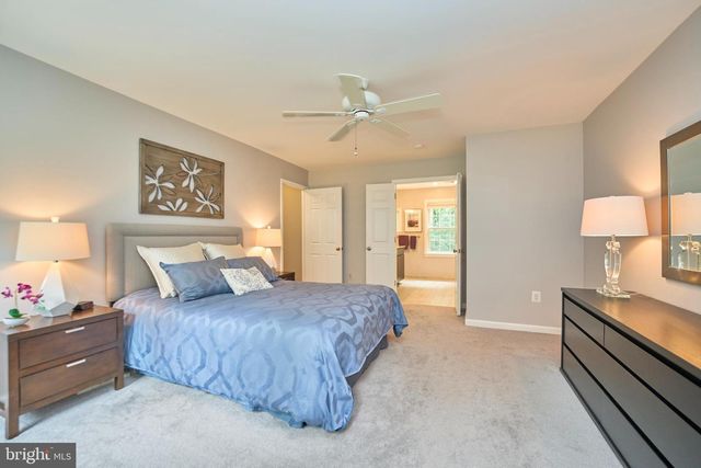 3091 COBB HILL LN, Oakton, VA 22124