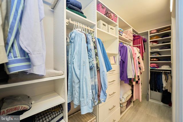 3091 COBB HILL LN, Oakton, VA 22124