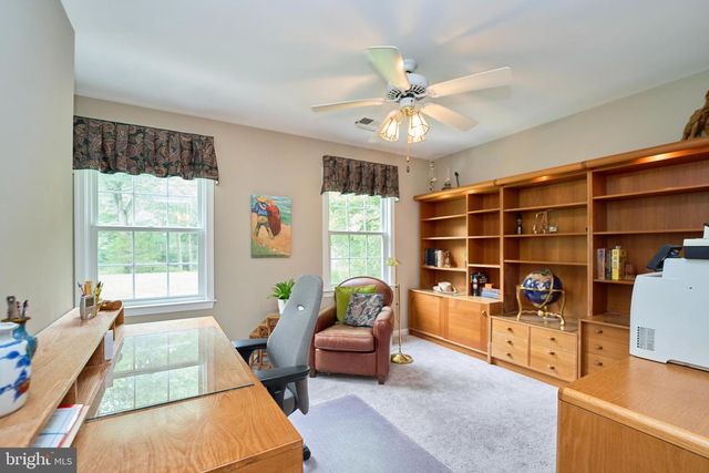 3091 COBB HILL LN, Oakton, VA 22124