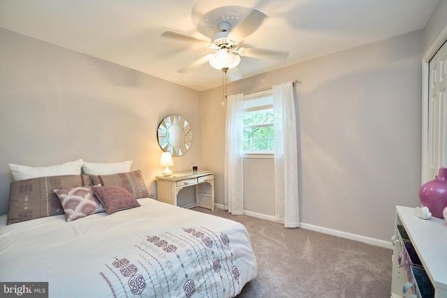 3091 COBB HILL LN, Oakton, VA 22124
