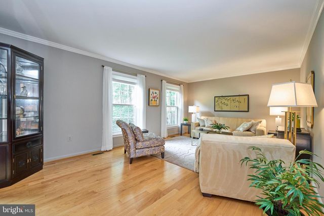 3091 COBB HILL LN, Oakton, VA 22124