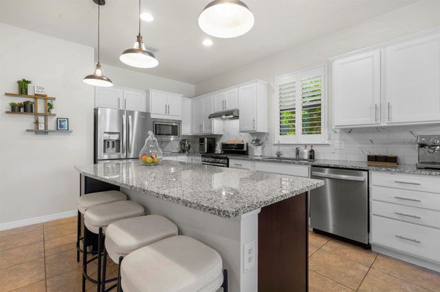 560 SE Monet Drive, Port St. Lucie, FL 34984