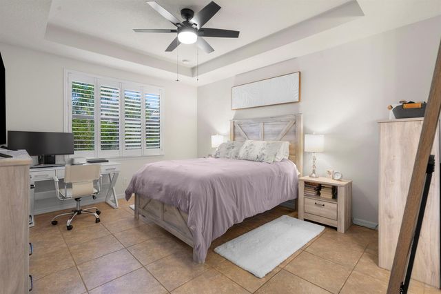 560 SE Monet Drive, Port St. Lucie, FL 34984