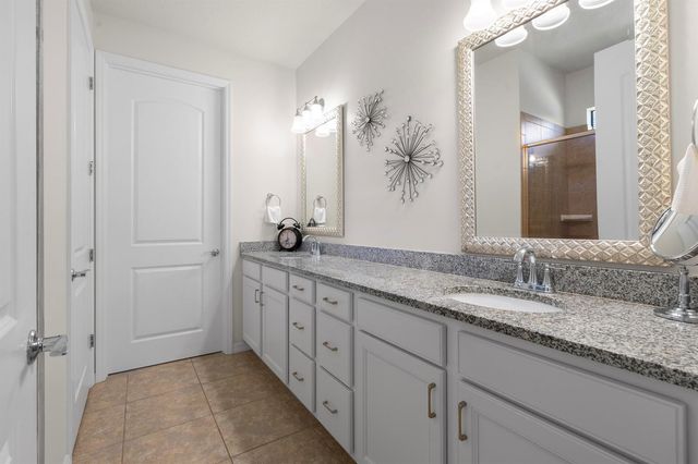 560 SE Monet Drive, Port St. Lucie, FL 34984