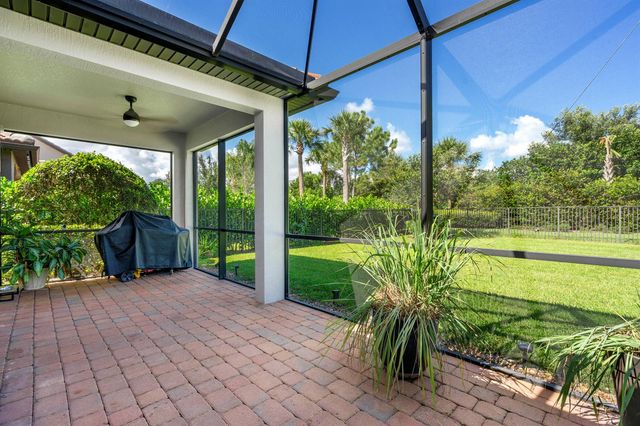 560 SE Monet Drive, Port St. Lucie, FL 34984
