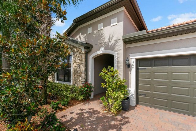 560 SE Monet Drive, Port St. Lucie, FL 34984