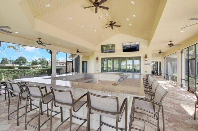 560 SE Monet Drive, Port St. Lucie, FL 34984