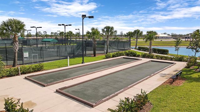560 SE Monet Drive, Port St. Lucie, FL 34984