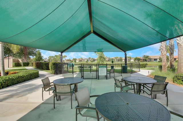 560 SE Monet Drive, Port St. Lucie, FL 34984