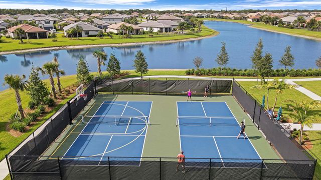 560 SE Monet Drive, Port St. Lucie, FL 34984