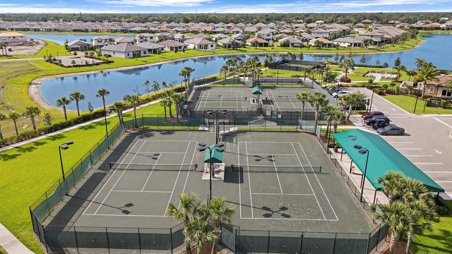 560 SE Monet Drive, Port St. Lucie, FL 34984