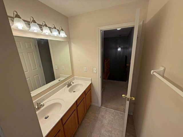 116 Ellington Boulevard, Granville, OH 43023
