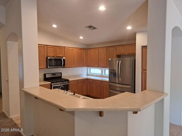 320 W CARDINAL Way, Chandler, AZ 85286