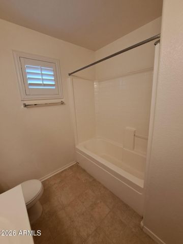 320 W CARDINAL Way, Chandler, AZ 85286
