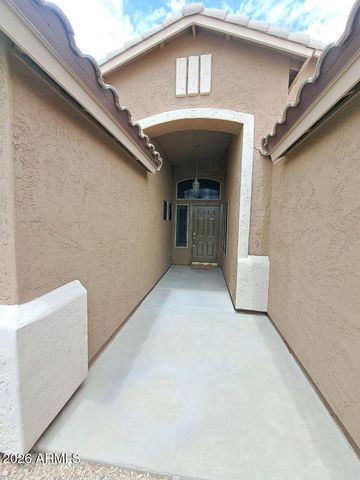 320 W CARDINAL Way, Chandler, AZ 85286