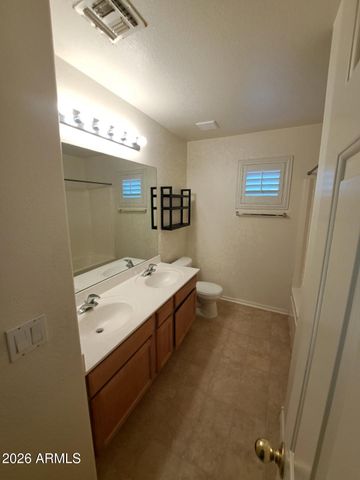 320 W CARDINAL Way, Chandler, AZ 85286
