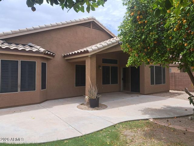 320 W CARDINAL Way, Chandler, AZ 85286