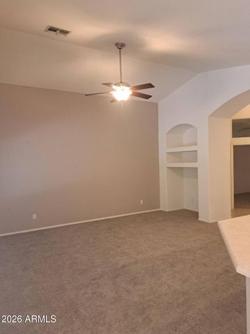 320 W CARDINAL Way, Chandler, AZ 85286