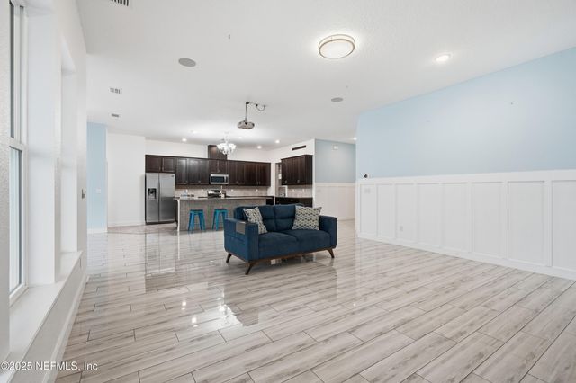 652 VILLAGE GRANDE Drive, Ponte Vedra, FL 32081