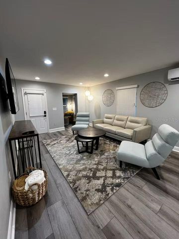 205 W EMILY STREET, Tampa, FL 33603