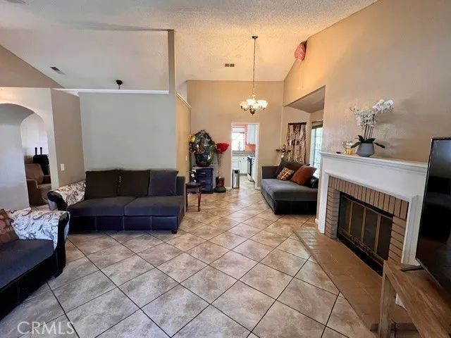 37469 Cambridge Lane, Palmdale, CA 93550