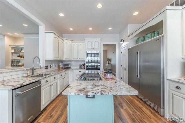 902 Paradise Lane, Poplar Bluff, MO 63901