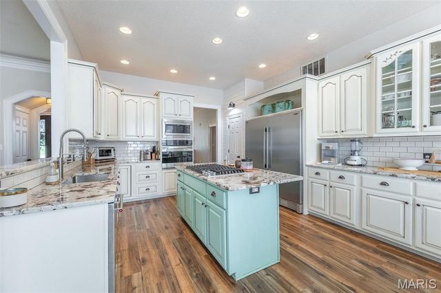 902 Paradise Lane, Poplar Bluff, MO 63901