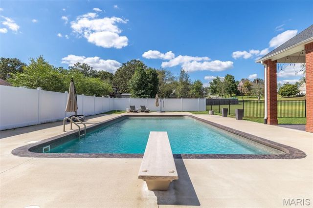 902 Paradise Lane, Poplar Bluff, MO 63901