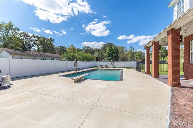 902 Paradise Lane, Poplar Bluff, MO 63901