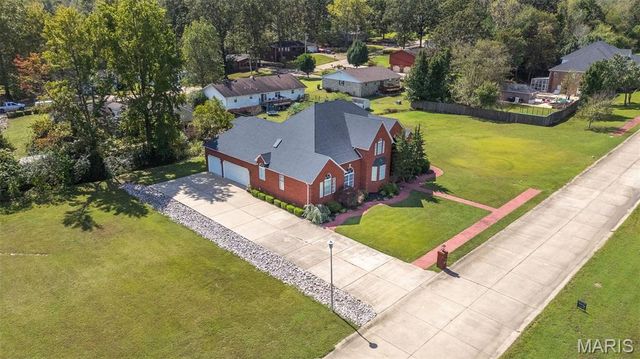 902 Paradise Lane, Poplar Bluff, MO 63901