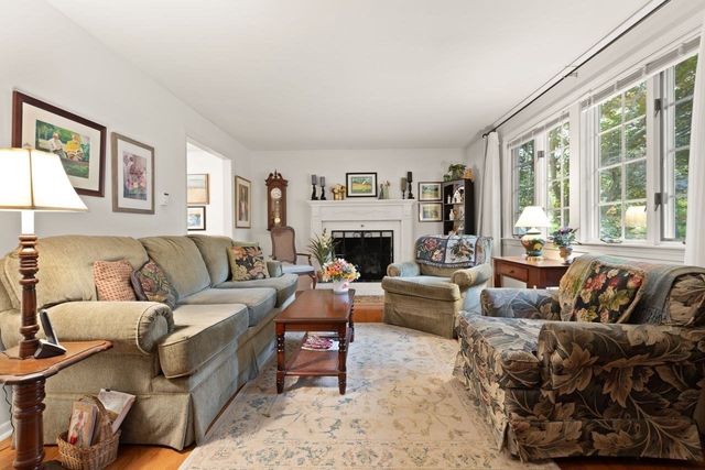 326 Highland St, Stoughton, MA 02072