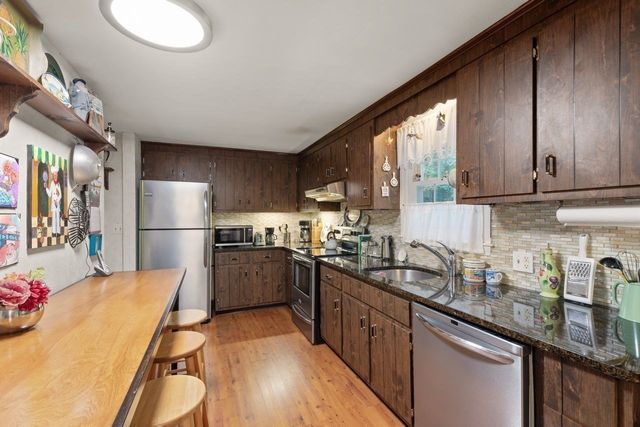326 Highland St, Stoughton, MA 02072
