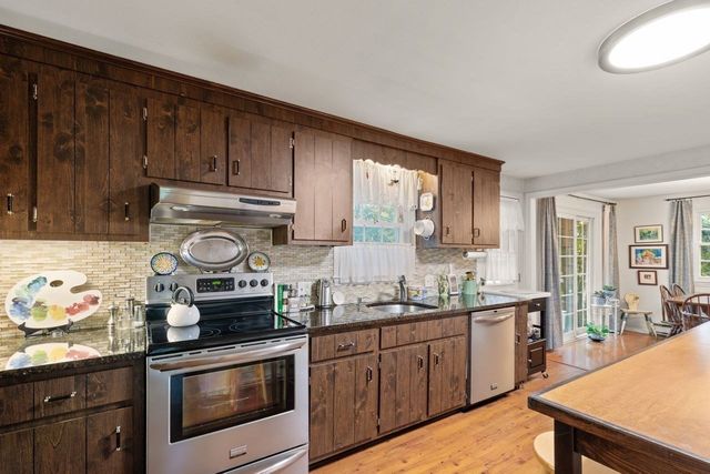 326 Highland St, Stoughton, MA 02072