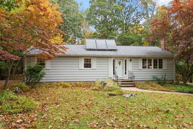 326 Highland St, Stoughton, MA 02072