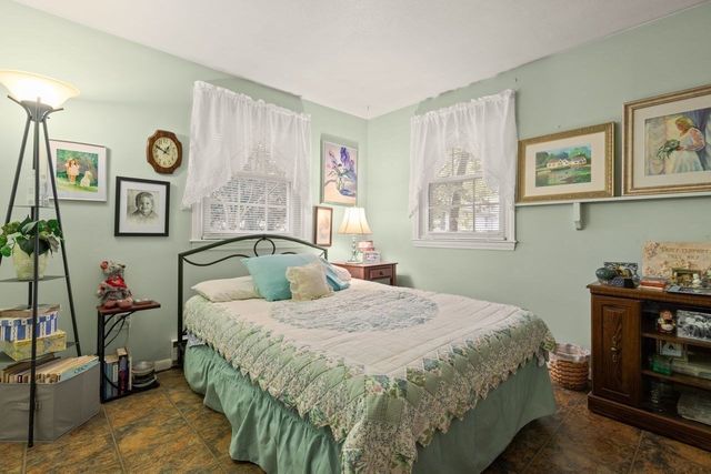 326 Highland St, Stoughton, MA 02072