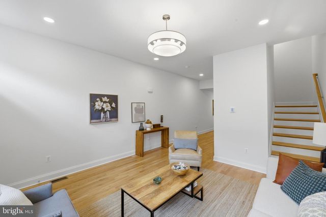 107 FULTON AVE S, Baltimore, MD 21223