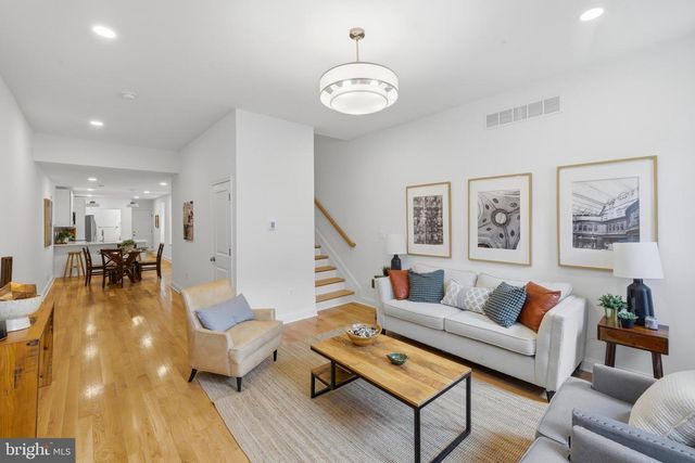 107 FULTON AVE S, Baltimore, MD 21223