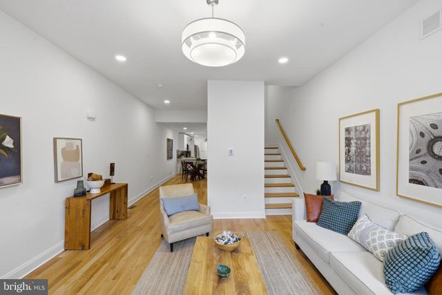 107 FULTON AVE S, Baltimore, MD 21223