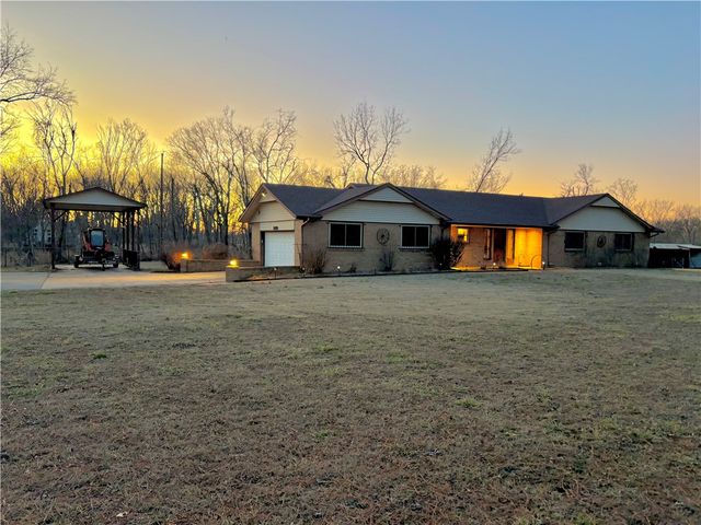 1480 Morgan Drive, Rogers, AR 72756