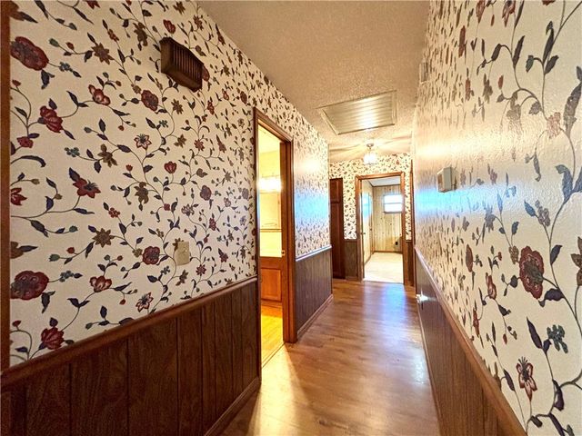 1480 Morgan Drive, Rogers, AR 72756