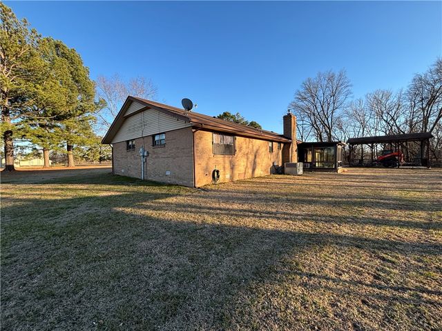 1480 Morgan Drive, Rogers, AR 72756