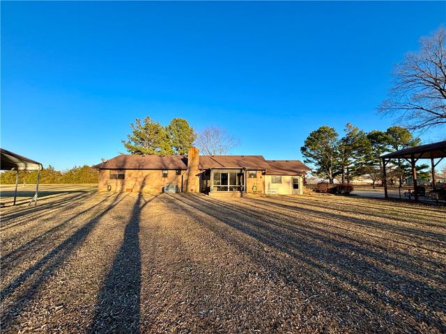 1480 Morgan Drive, Rogers, AR 72756
