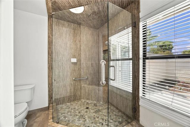 8112 Chaucer, Bakersfield, CA 93311
