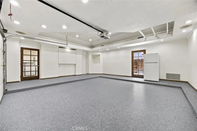 8112 Chaucer, Bakersfield, CA 93311