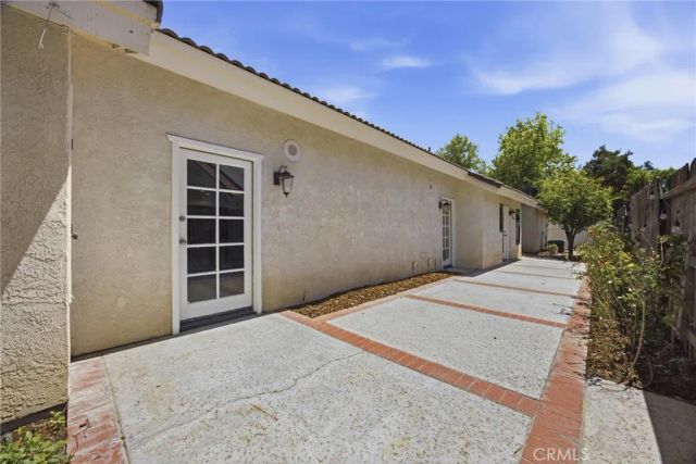 8112 Chaucer, Bakersfield, CA 93311