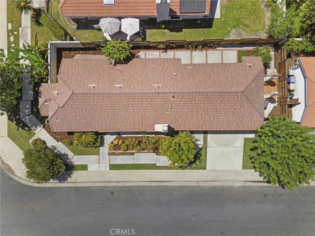 8112 Chaucer, Bakersfield, CA 93311