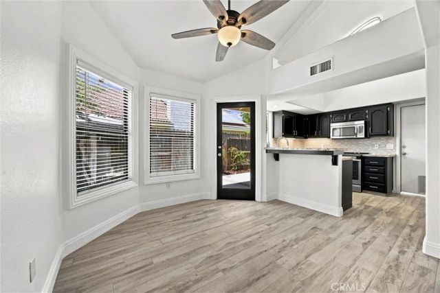 8112 Chaucer, Bakersfield, CA 93311