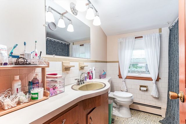 36 Cynthia Road, Seekonk, MA 02771