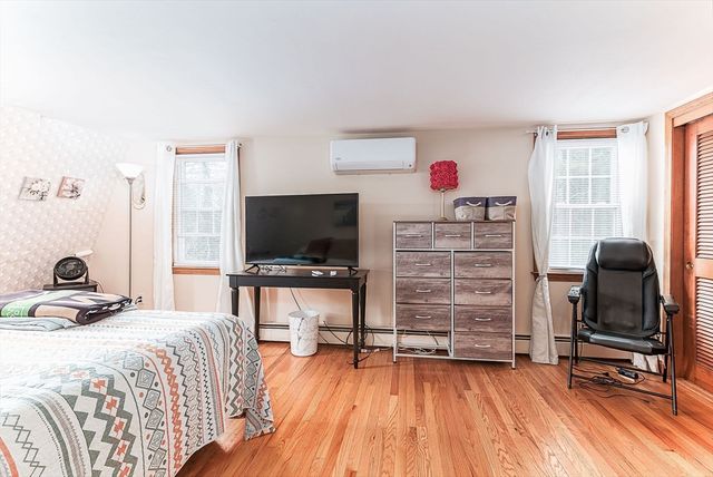 36 Cynthia Road, Seekonk, MA 02771