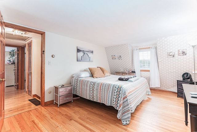 36 Cynthia Road, Seekonk, MA 02771
